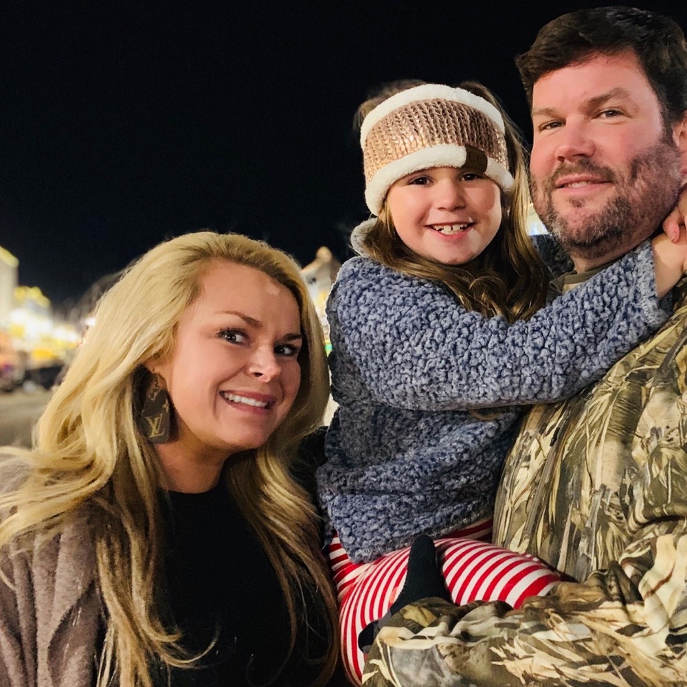 Meet your Posher, Laurie